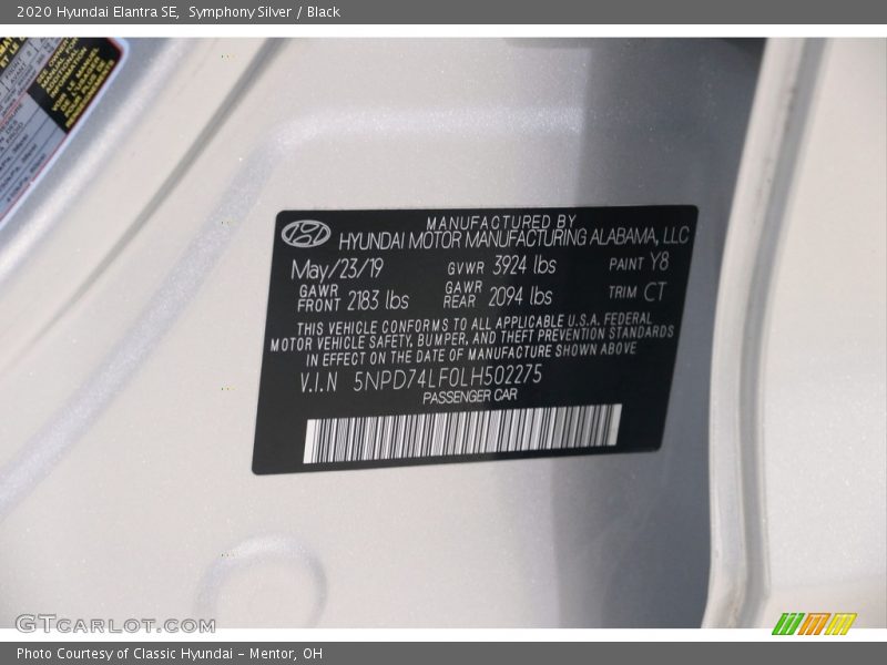 Symphony Silver / Black 2020 Hyundai Elantra SE