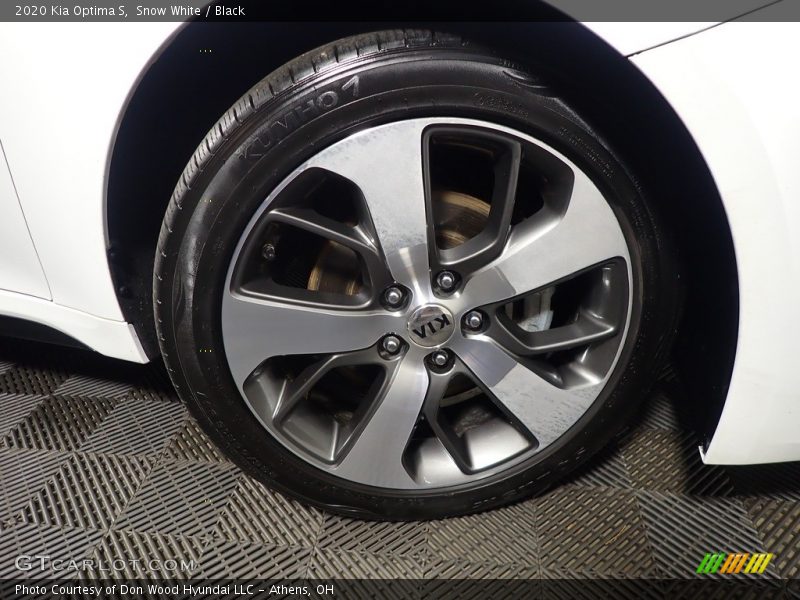 Snow White / Black 2020 Kia Optima S