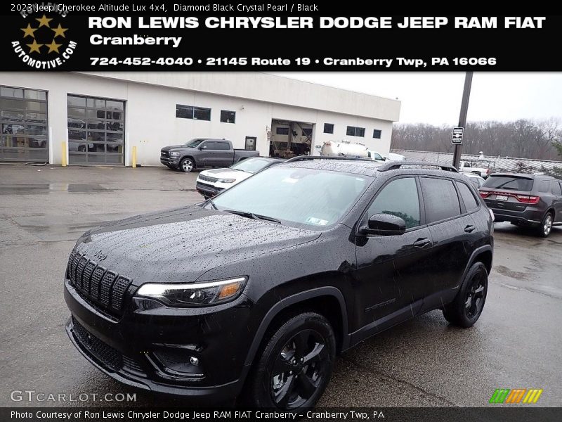 Diamond Black Crystal Pearl / Black 2023 Jeep Cherokee Altitude Lux 4x4