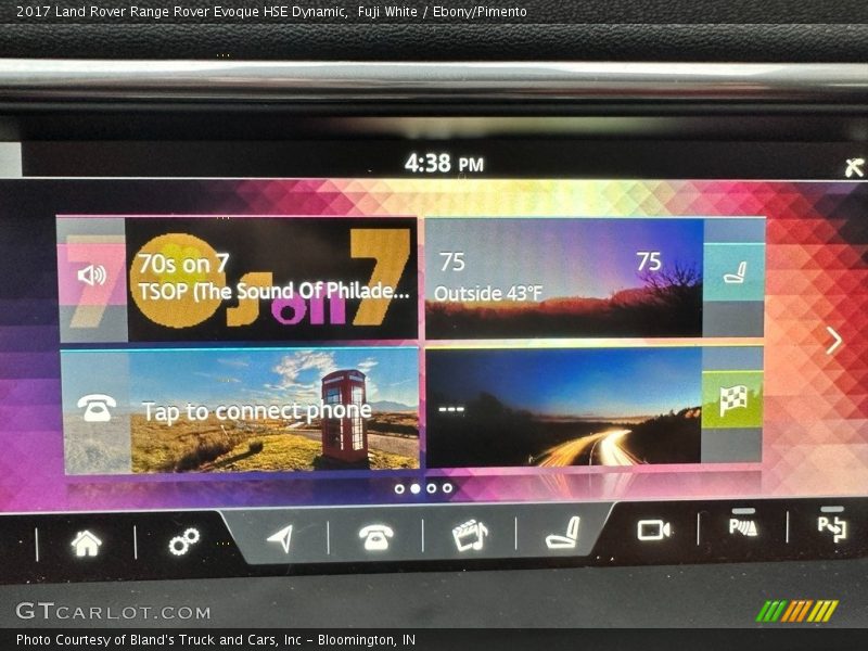 Fuji White / Ebony/Pimento 2017 Land Rover Range Rover Evoque HSE Dynamic