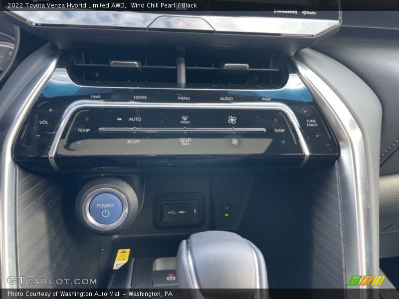 Wind Chill Pearl / Black 2022 Toyota Venza Hybrid Limited AWD