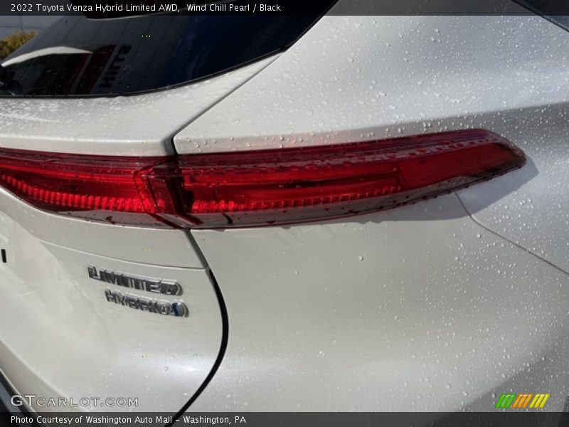 Wind Chill Pearl / Black 2022 Toyota Venza Hybrid Limited AWD