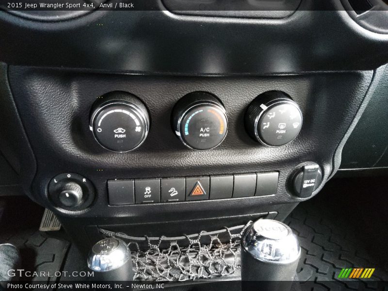 Anvil / Black 2015 Jeep Wrangler Sport 4x4