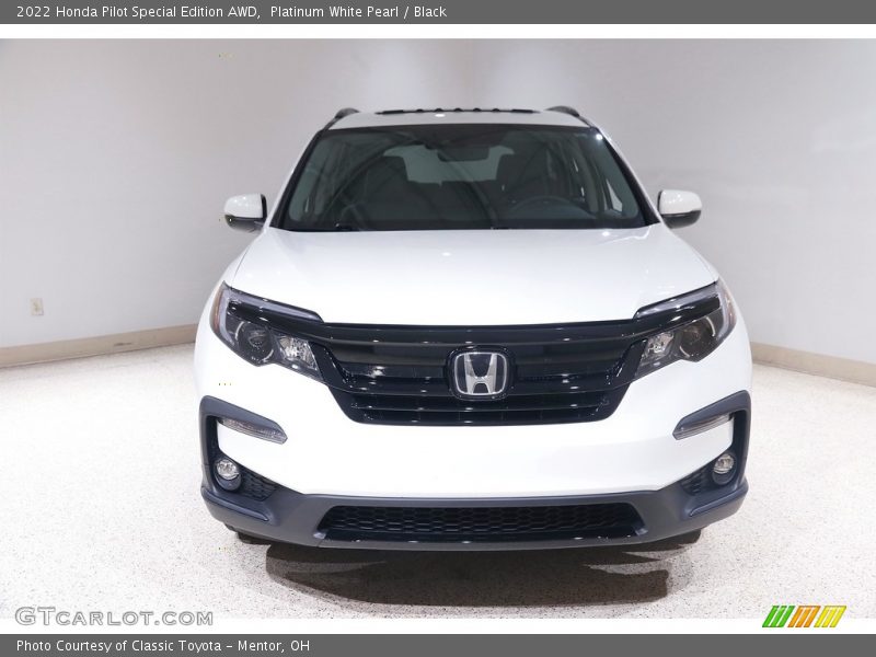 Platinum White Pearl / Black 2022 Honda Pilot Special Edition AWD