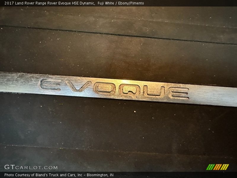 Fuji White / Ebony/Pimento 2017 Land Rover Range Rover Evoque HSE Dynamic