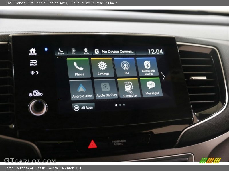 Platinum White Pearl / Black 2022 Honda Pilot Special Edition AWD