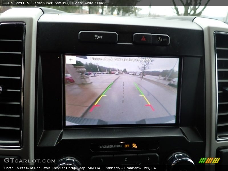 Oxford White / Black 2019 Ford F150 Lariat SuperCrew 4x4