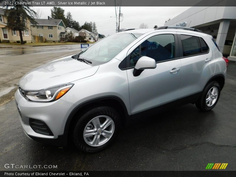 Silver Ice Metallic / Jet Black 2022 Chevrolet Trax LT AWD