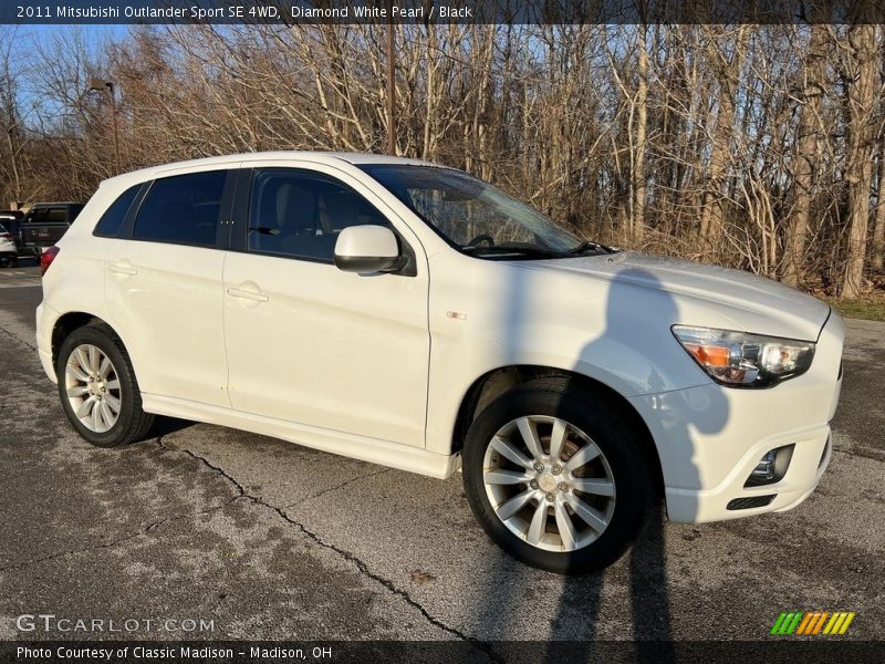 Diamond White Pearl / Black 2011 Mitsubishi Outlander Sport SE 4WD