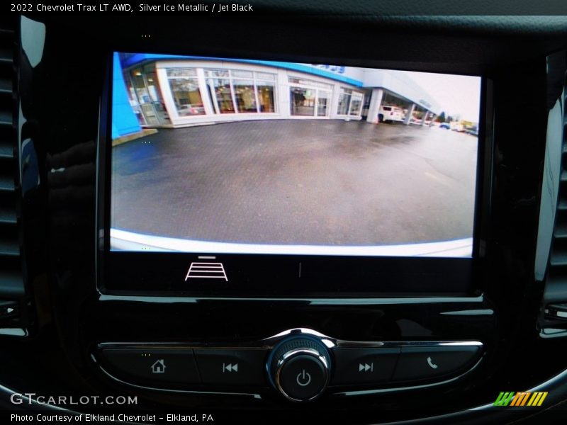 Silver Ice Metallic / Jet Black 2022 Chevrolet Trax LT AWD