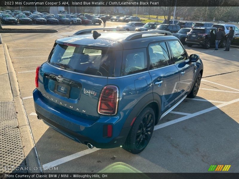 Island Blue Metallic / Cloth/Leatherette Black Pearl 2023 Mini Countryman Cooper S All4