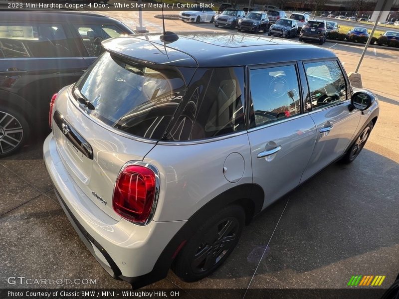 White Silver Metallic / Carbon Black 2023 Mini Hardtop Cooper 4 Door