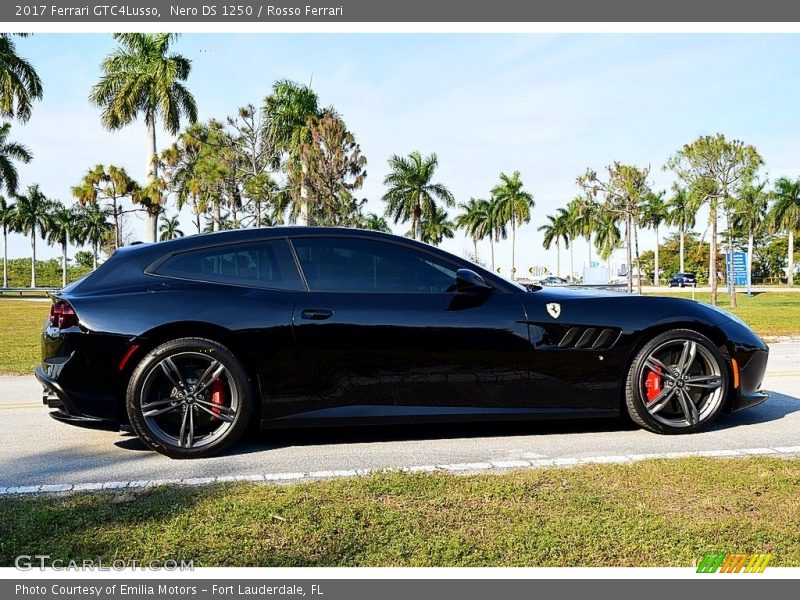  2017 GTC4Lusso  Nero DS 1250
