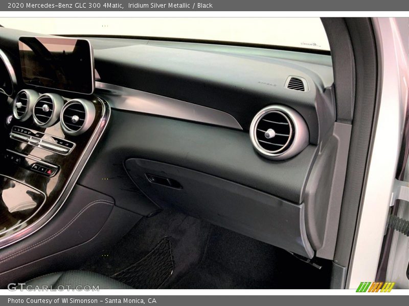 Iridium Silver Metallic / Black 2020 Mercedes-Benz GLC 300 4Matic