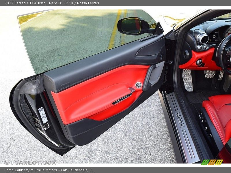 Door Panel of 2017 GTC4Lusso 