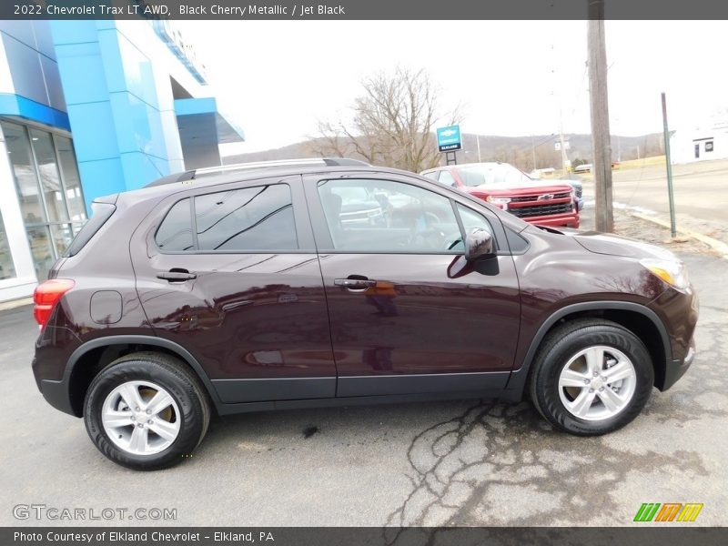  2022 Trax LT AWD Black Cherry Metallic