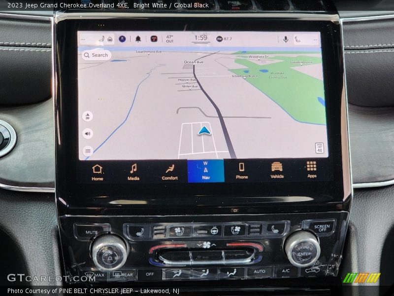 Navigation of 2023 Grand Cherokee Overland 4XE