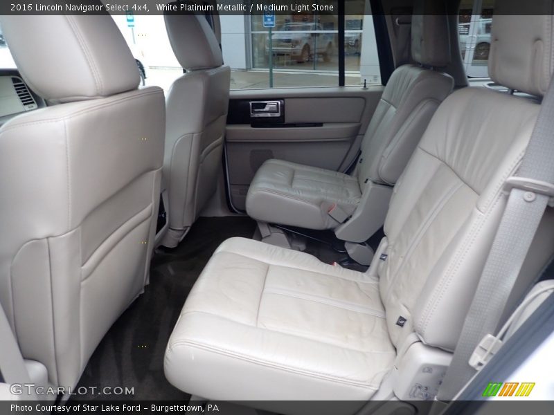 Rear Seat of 2016 Navigator Select 4x4