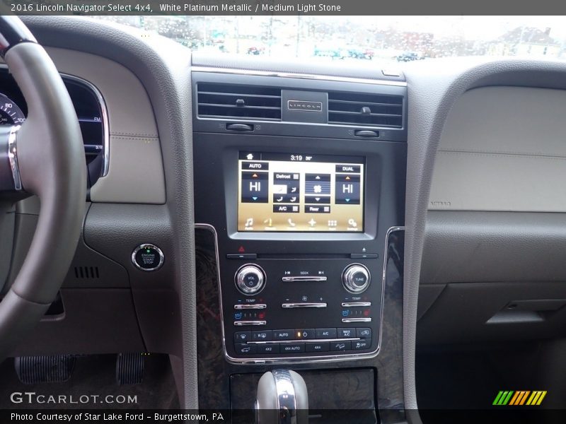 Controls of 2016 Navigator Select 4x4