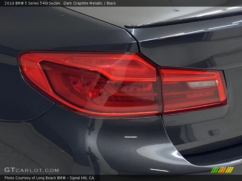 Dark Graphite Metallic / Black 2019 BMW 5 Series 540i Sedan