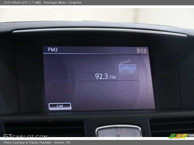 Moonlight White / Graphite 2014 Infiniti Q70 3.7 AWD