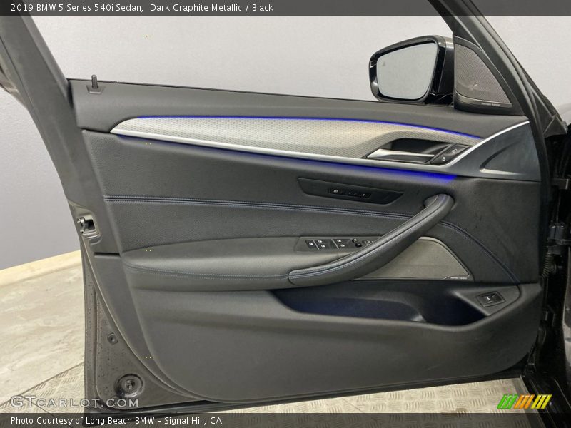 Door Panel of 2019 5 Series 540i Sedan