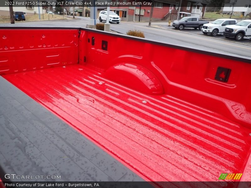 Race Red / Medium Earth Gray 2022 Ford F250 Super Duty XLT Crew Cab 4x4