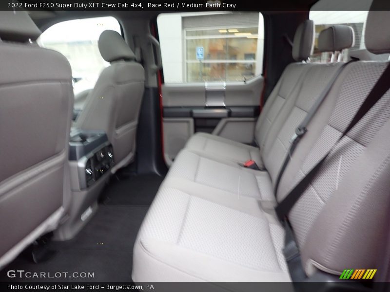 Race Red / Medium Earth Gray 2022 Ford F250 Super Duty XLT Crew Cab 4x4