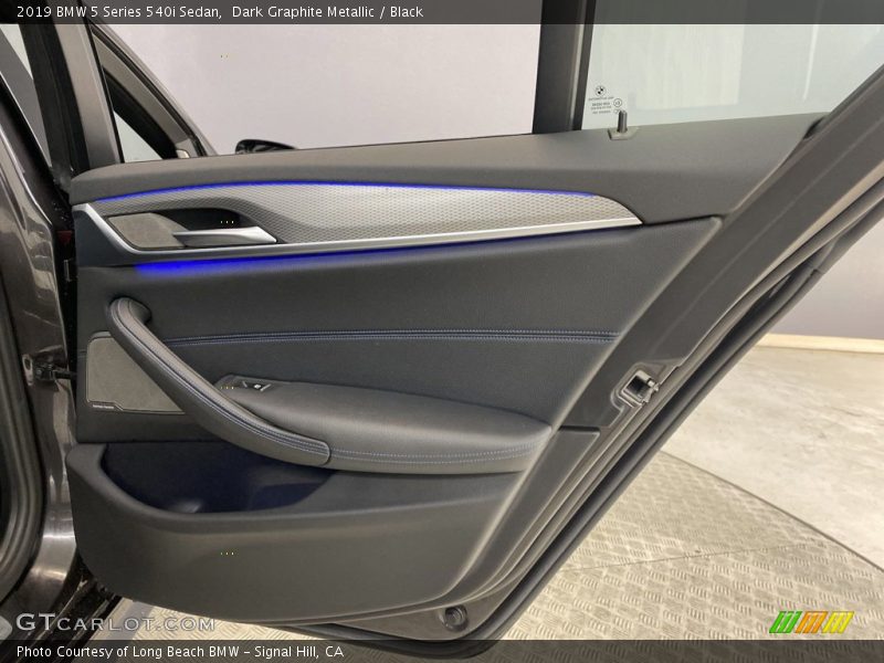 Door Panel of 2019 5 Series 540i Sedan