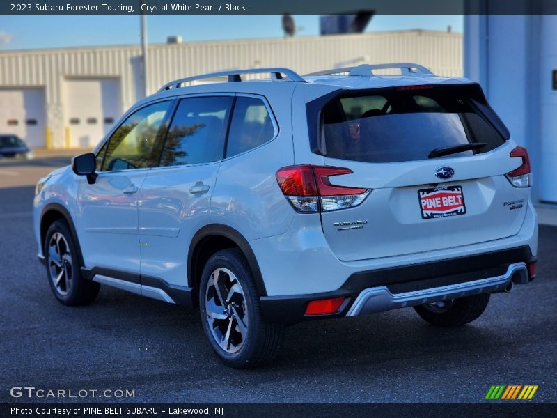 Crystal White Pearl / Black 2023 Subaru Forester Touring