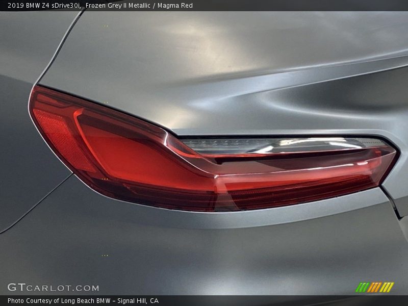Frozen Grey II Metallic / Magma Red 2019 BMW Z4 sDrive30i