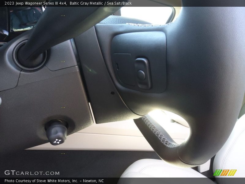 Baltic Gray Metallic / Sea Salt/Black 2023 Jeep Wagoneer Series III 4x4