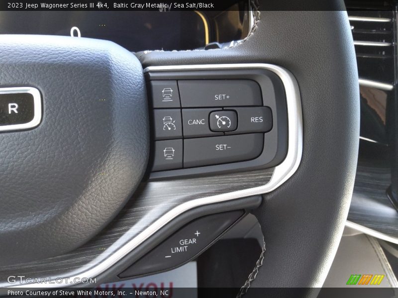  2023 Wagoneer Series III 4x4 Steering Wheel