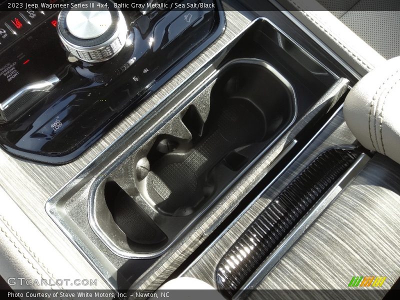 Baltic Gray Metallic / Sea Salt/Black 2023 Jeep Wagoneer Series III 4x4