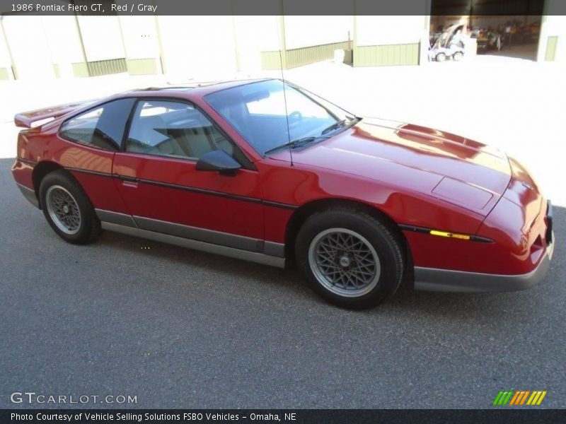 Red / Gray 1986 Pontiac Fiero GT