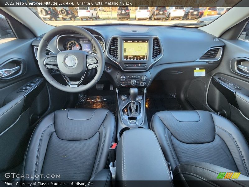 Granite Crystal Metallic / Black 2023 Jeep Cherokee Altitude Lux 4x4