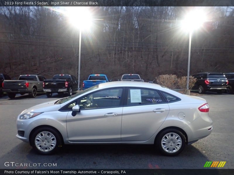 Ingot Silver / Charcoal Black 2019 Ford Fiesta S Sedan