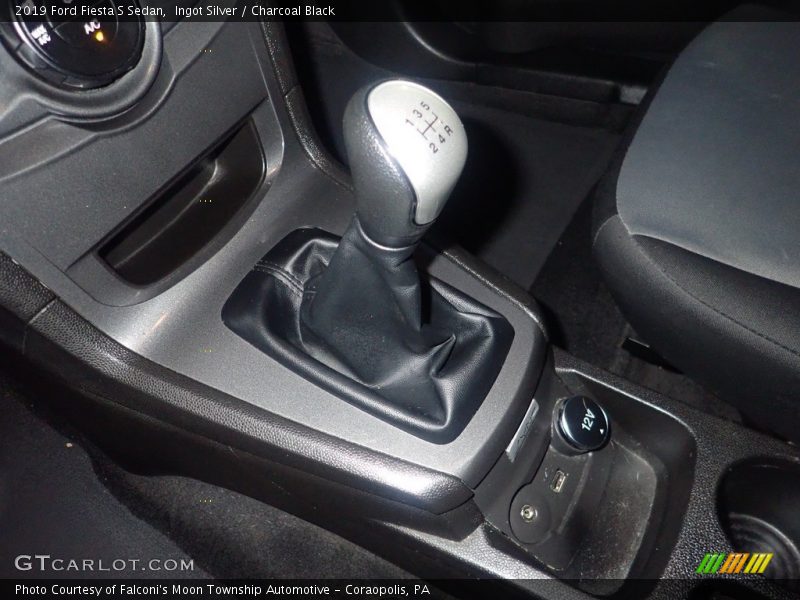 Ingot Silver / Charcoal Black 2019 Ford Fiesta S Sedan
