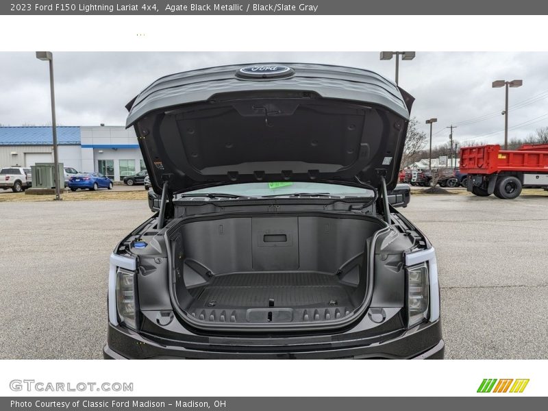  2023 F150 Lightning Lariat 4x4 Trunk