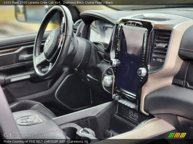 Diamond Black Crystal Pearl / Black 2020 Ram 1500 Laramie Crew Cab 4x4