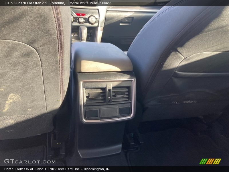 Crystal White Pearl / Black 2019 Subaru Forester 2.5i Premium