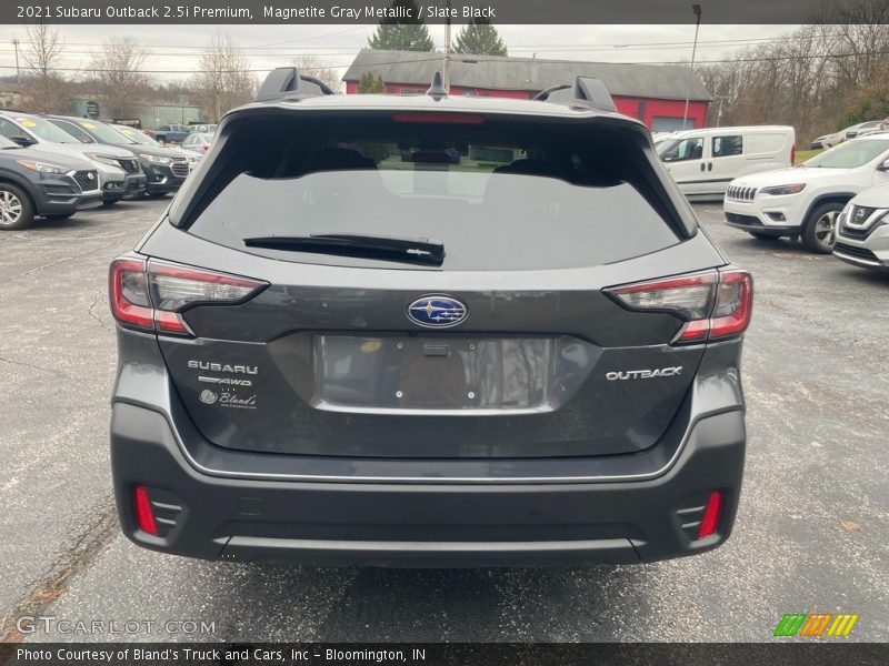 Magnetite Gray Metallic / Slate Black 2021 Subaru Outback 2.5i Premium