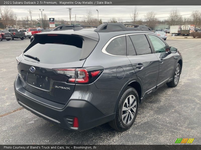 Magnetite Gray Metallic / Slate Black 2021 Subaru Outback 2.5i Premium