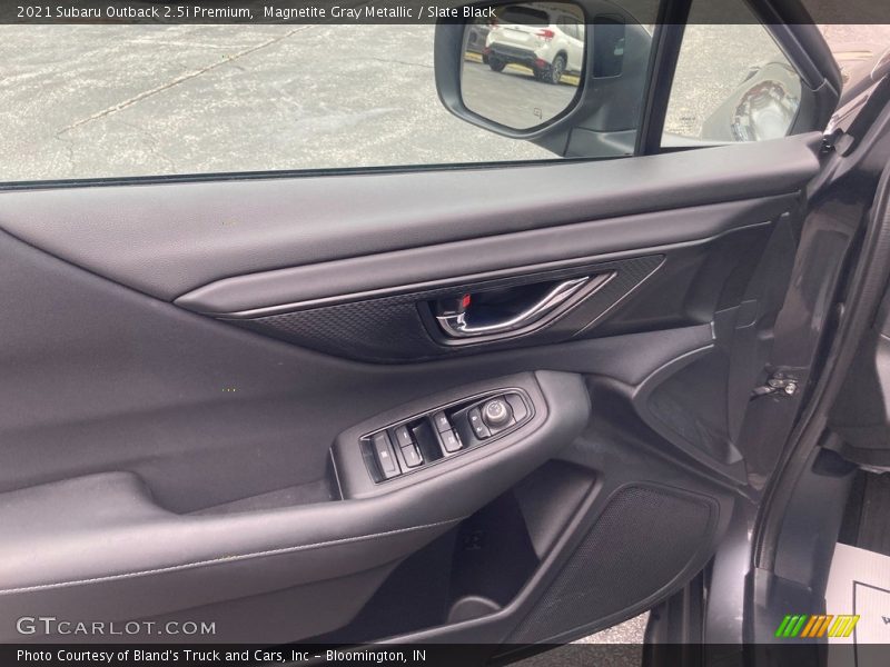 Magnetite Gray Metallic / Slate Black 2021 Subaru Outback 2.5i Premium