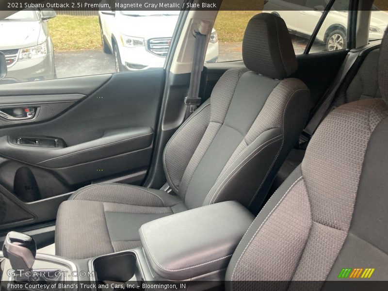 Magnetite Gray Metallic / Slate Black 2021 Subaru Outback 2.5i Premium