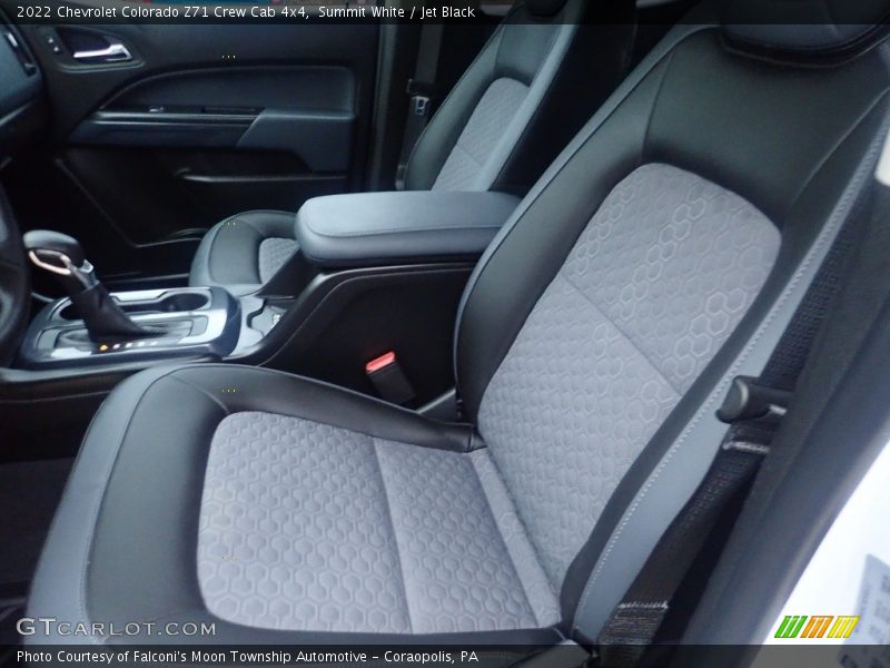 Summit White / Jet Black 2022 Chevrolet Colorado Z71 Crew Cab 4x4