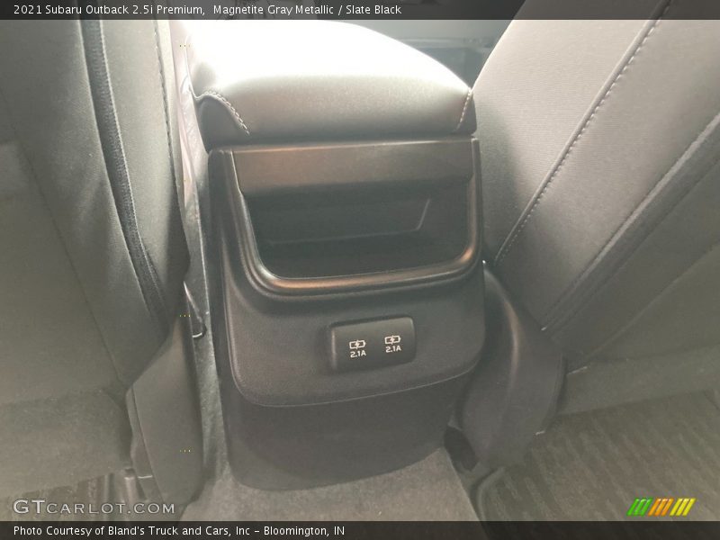 Magnetite Gray Metallic / Slate Black 2021 Subaru Outback 2.5i Premium