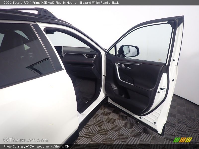 Blizzard White Pearl / Black 2021 Toyota RAV4 Prime XSE AWD Plug-In Hybrid