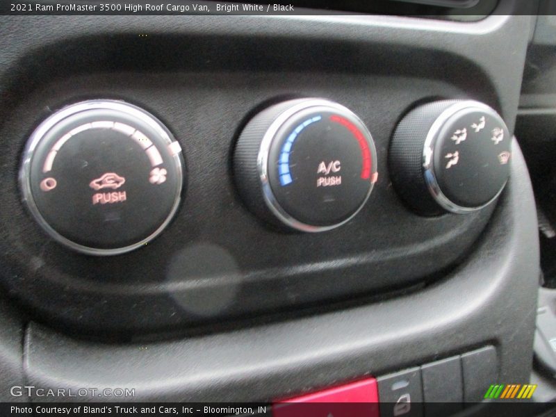 Bright White / Black 2021 Ram ProMaster 3500 High Roof Cargo Van
