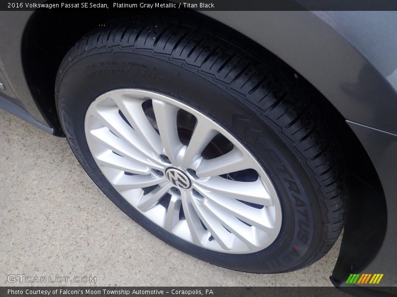  2016 Passat SE Sedan Wheel